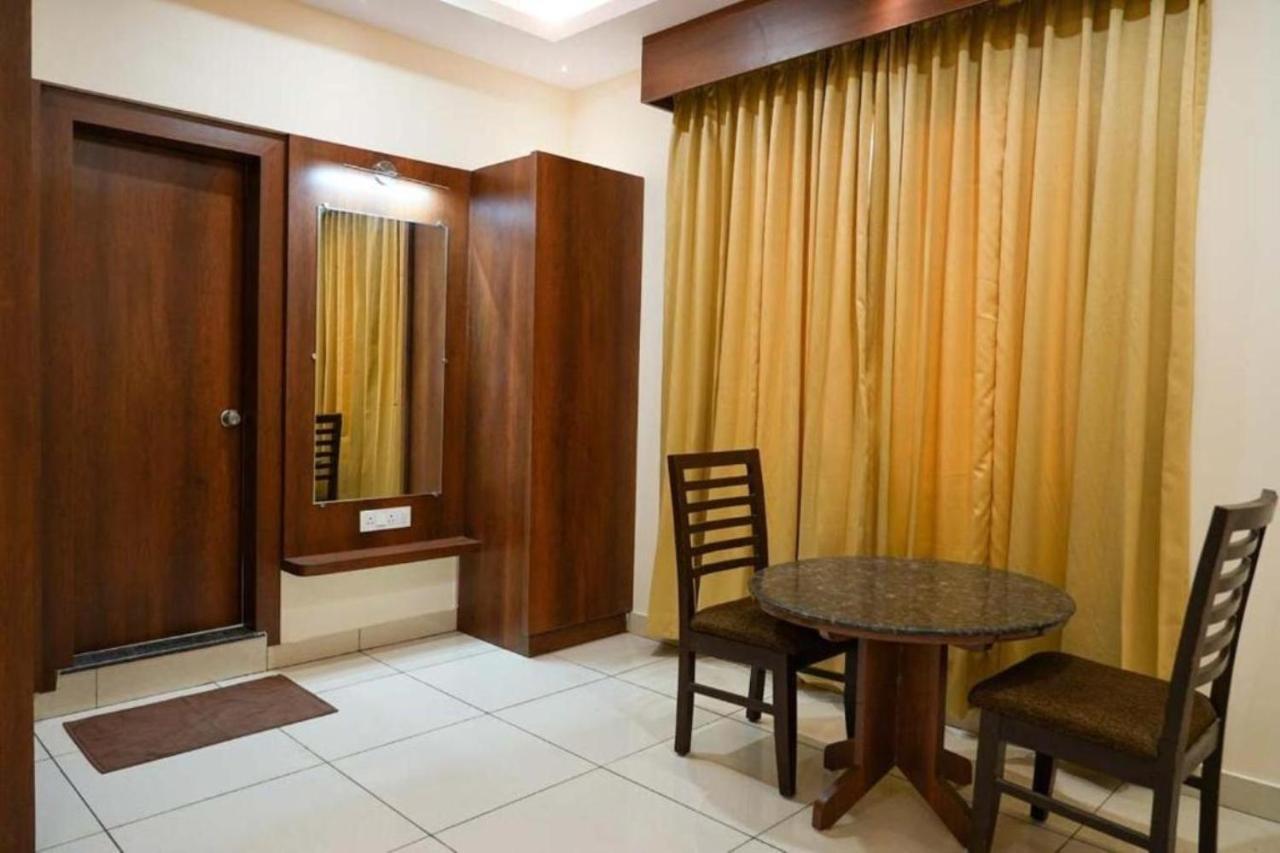 Sri Krishna Inn - Kempegowda Airport Bangalore Devanahalli 外观 照片