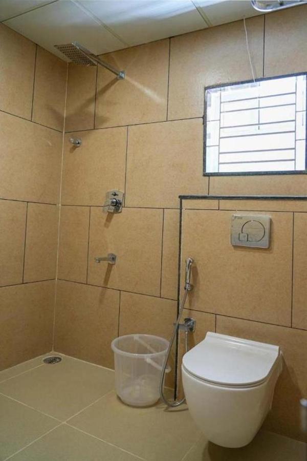 Sri Krishna Inn - Kempegowda Airport Bangalore Devanahalli 外观 照片