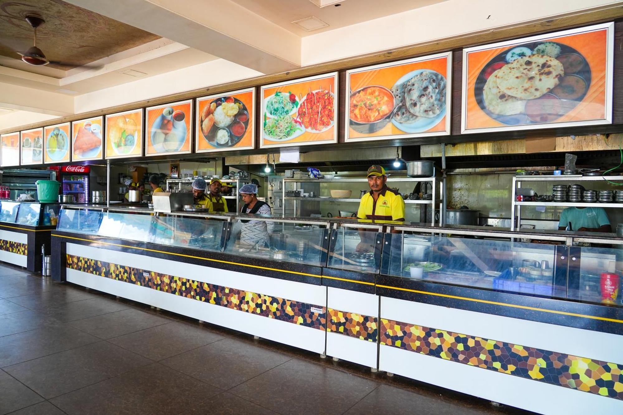 Sri Krishna Inn - Kempegowda Airport Bangalore Devanahalli 外观 照片